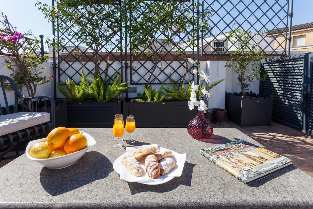 City Rooftop Paradise - Space Maison Apartments Σεβίλλη Δωμάτιο φωτογραφία