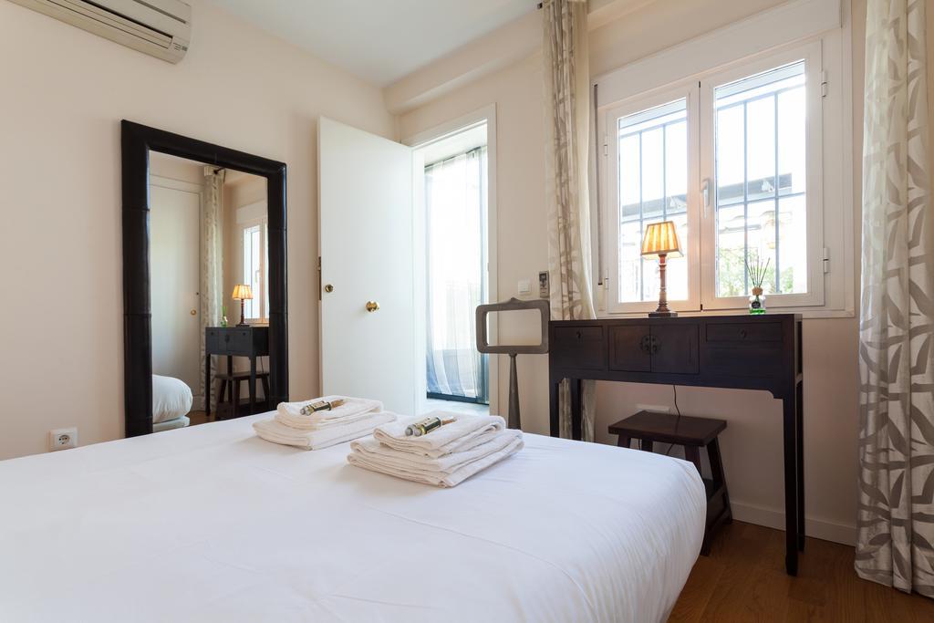 City Rooftop Paradise - Space Maison Apartments Σεβίλλη Δωμάτιο φωτογραφία
